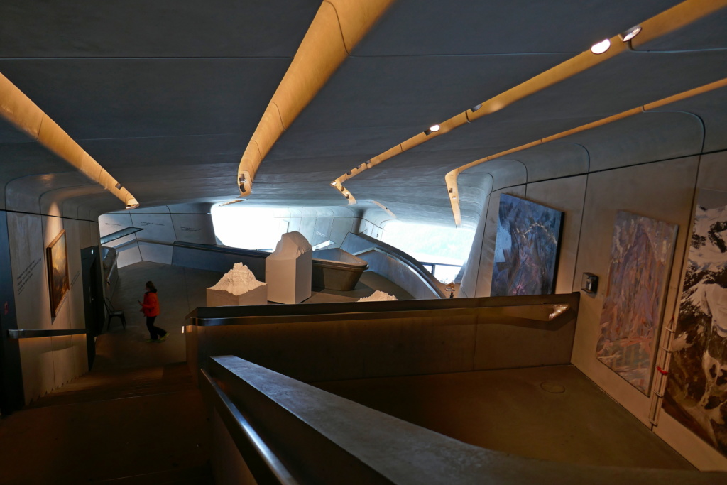 P1010950 Linien Foto-R. Rudolph